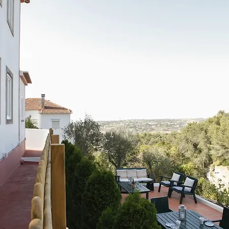 Lovable House In Historical Casa vacanze